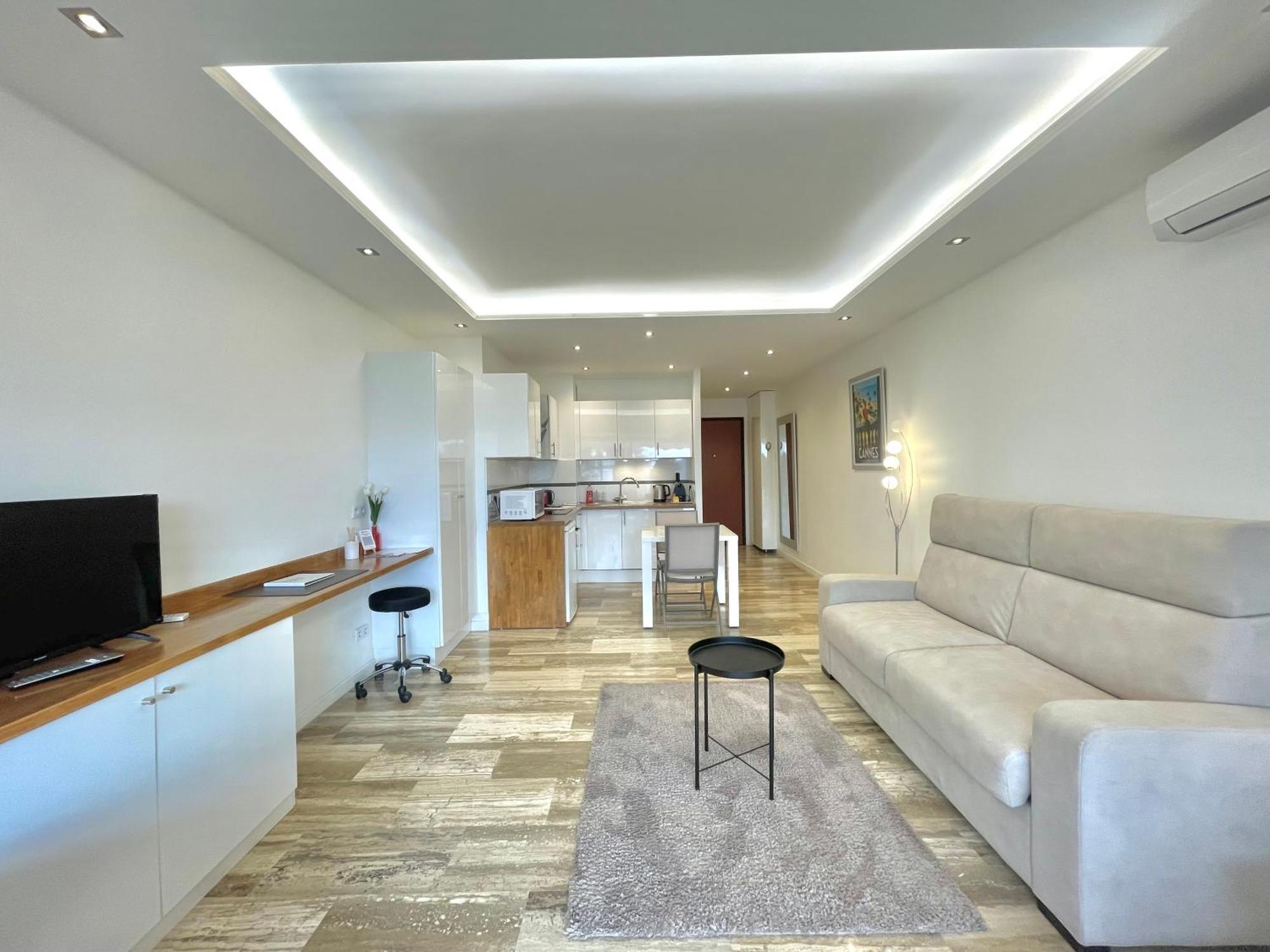 Studio Grand Hotel Croisette, By Welcome To Cannes Exterior photo